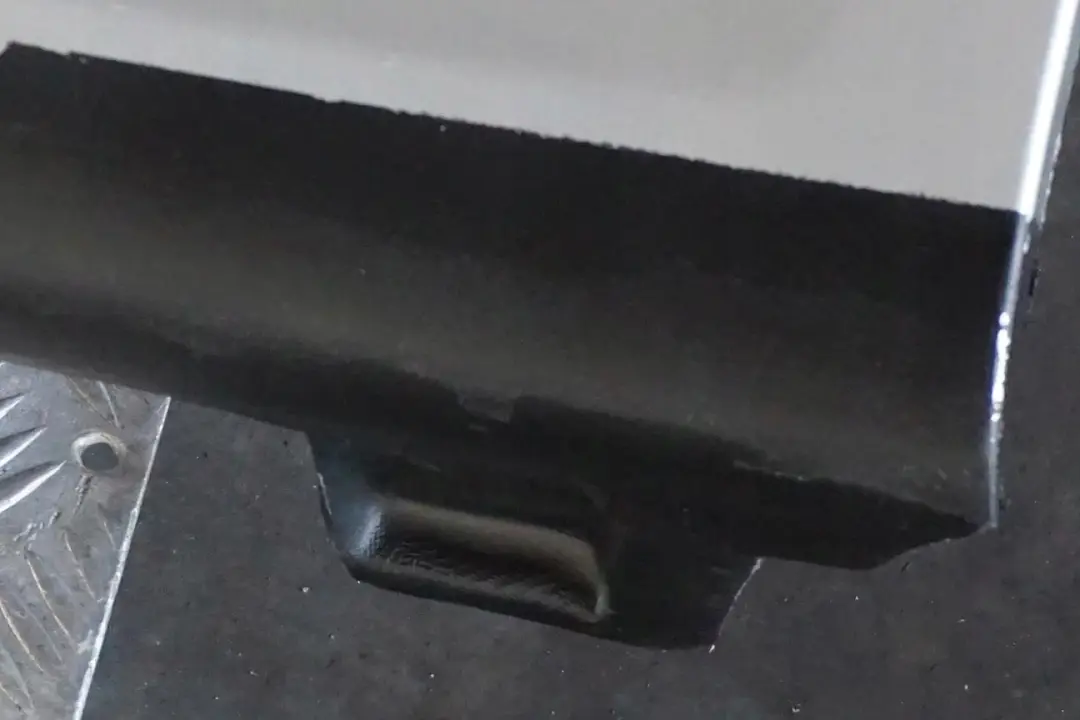BMW E60 E61 M5 M Sport Bas de Porte Couverture Seuil A Gauche Argent Titane - SKU 0396899-TS2 - Numéro de pièce 0396899