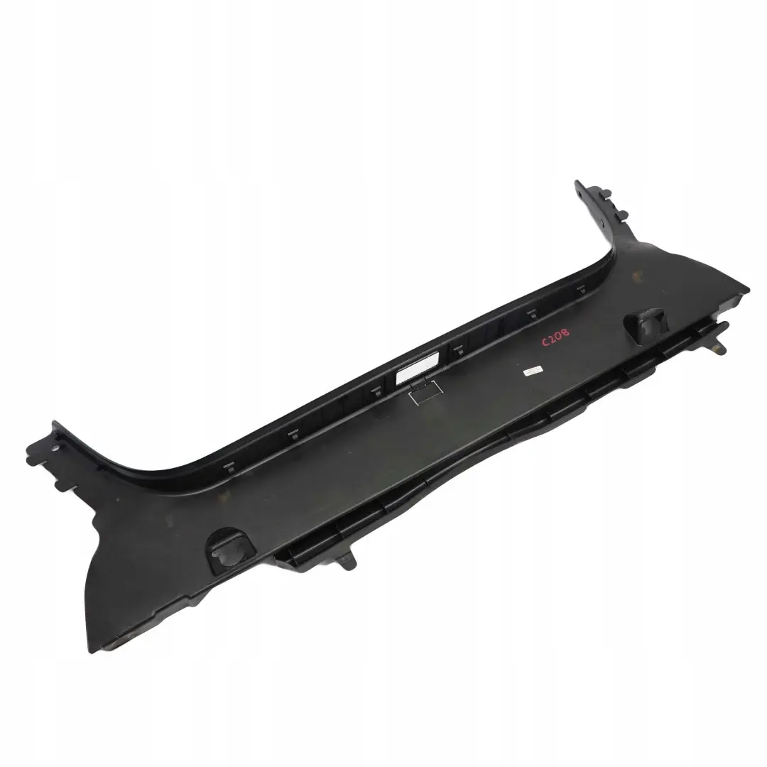 Mercedes-Benz Clase CLK W208 Maletero Carga Borde Tapa para con número de pieza A2086940625 Mercedes-Benz Clase CLK W208 Maletero Carga Borde Tapa - SKU A2086940625 - Número de pieza A2086940625