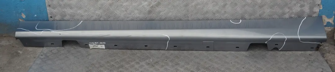listwa nakładka próg lewy arktis A34 do BMW E90 o numerze 0032951 BMW E90 listwa nakładka próg lewy arktis A34 - SKU 0032951-AM10 - Numer Części 0032951