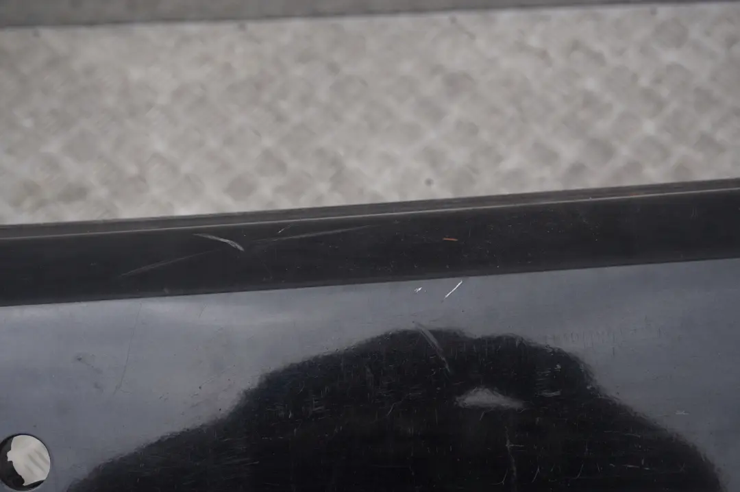 Zderzak tylny tył black saphire 475 do BMW E60 LCI o numerze 0422349 BMW E60 LCI Zderzak tylny tył black saphire 475 - SKU 0422349-BS2 - Numer Części 0422349