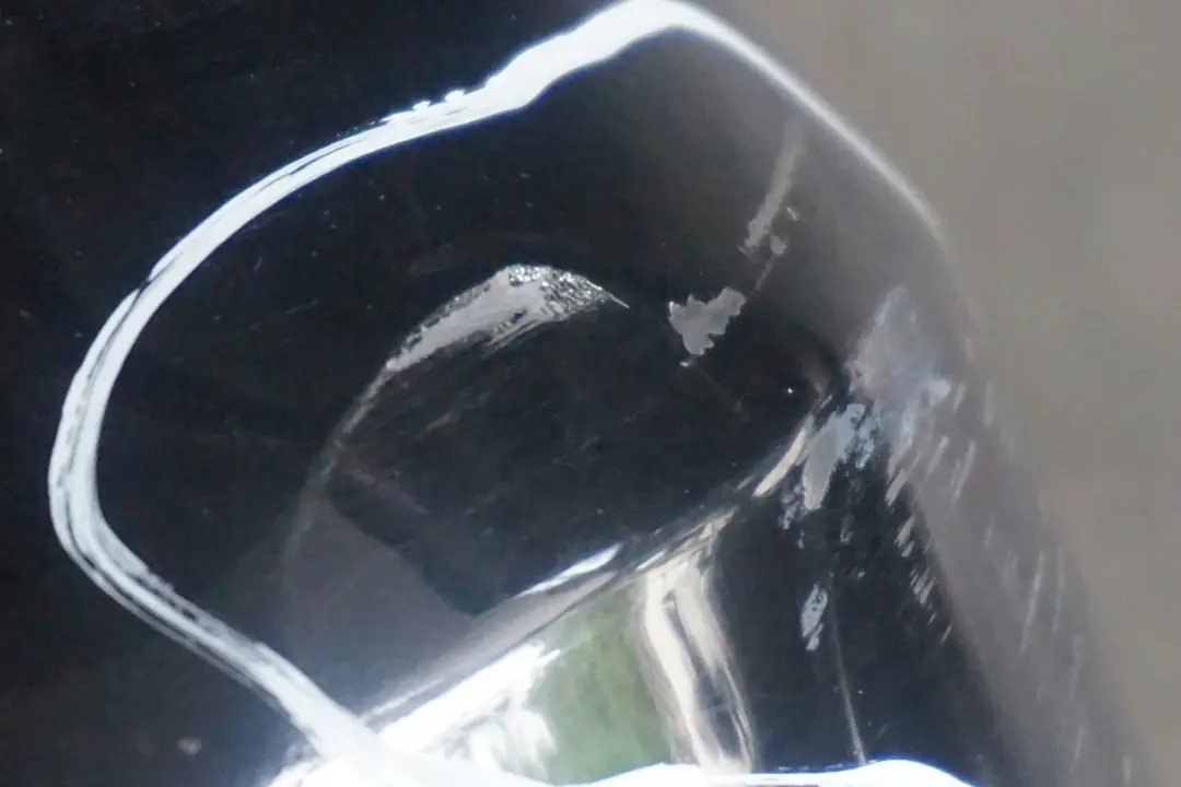 Lift Rear Bumper Trim Panel Schwarz 2 Black - 668 to BMW 3 Series E90 LCi with Part number 0036875 BMW 3 Series E90 LCi Lift Rear Bumper Trim Panel Schwarz 2 Black - 668 - SKU 0036874-SCH - Part number 0036875