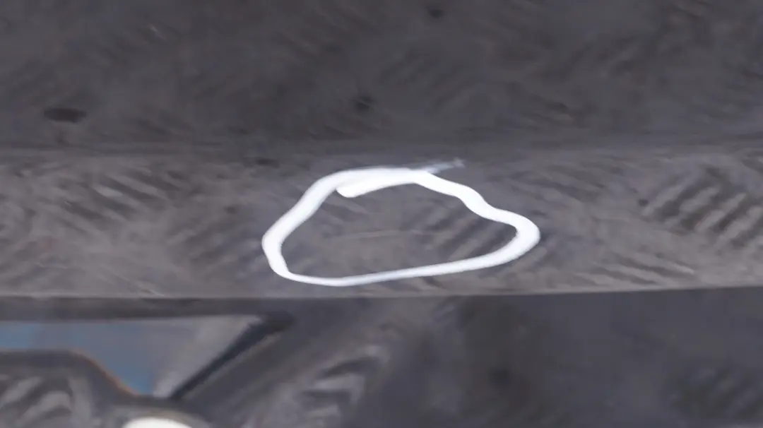 Klapa bagażnika tył schwarz II do BMW E83 X3 o numerze 3452197 BMW E83 X3 Klapa bagażnika tył schwarz II - SKU 3452197-SCH - Numer Części 3452197