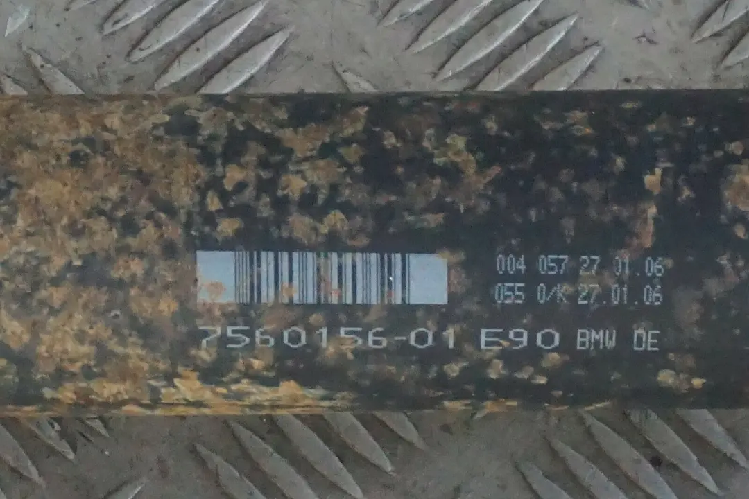 N52 N52N Wał napędowy manual do BMW E90 E91 E92 330i o numerze 7560156 BMW E90 E91 E92 330i N52 N52N Wał napędowy manual - SKU 7560156 - Numer Części 7560156