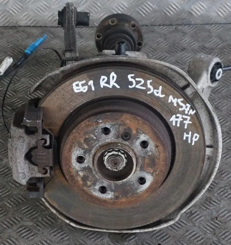 M57N Rear Right O/S Output Shaft Suspension Leg Wheel Carrier to BMW 5 E61 525d with Part number 6770924 BMW 5 E61 525d M57N Rear Right O/S Output Shaft Suspension Leg Wheel Carrier - SKU 6770924-1 - Part number 6770924