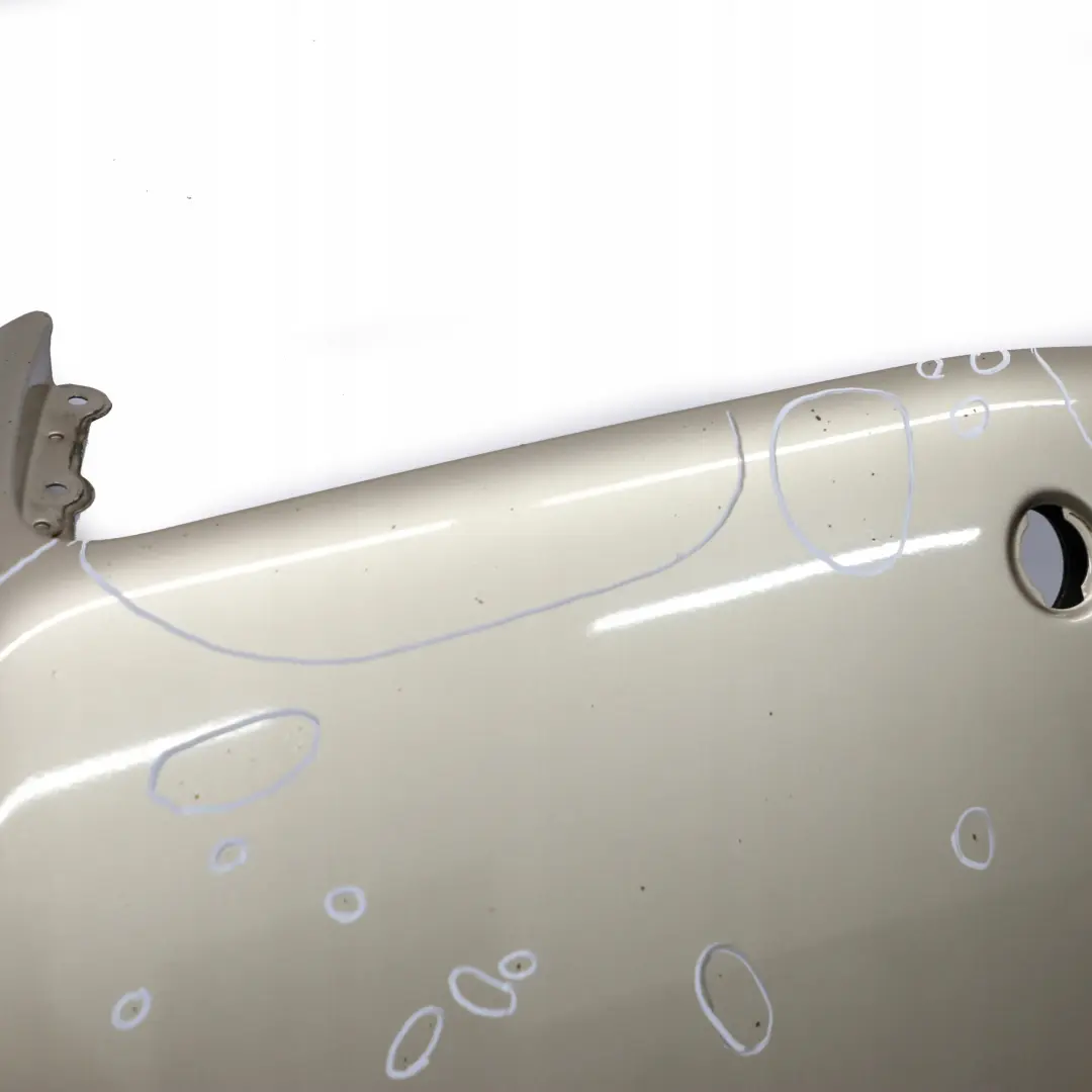 Maska Pokrywa Silnika Travertine Beige Metalik - 693 do Mercedes W203 o numerze A2038800157 Mercedes W203 Maska Pokrywa Silnika Travertine Beige Metalik - 693 - SKU A2038800157-TRB - Numer Części A2038800157