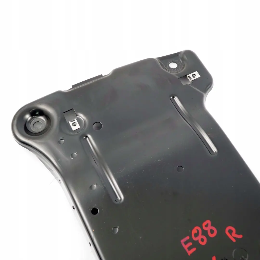 BMW 1 Series E88 Cabrio Rollover Protection Cargo Guard Plate Right O/S - SKU 7187482 - Part number 7187482