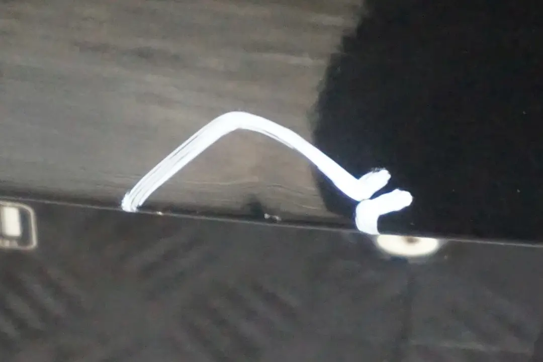 Klapa bagażnika tył black saphire 475 do BMW E83 X3 o numerze 3452197 BMW E83 X3 Klapa bagażnika tył black saphire 475 - SKU 3452197-BS - Numer Części 3452197