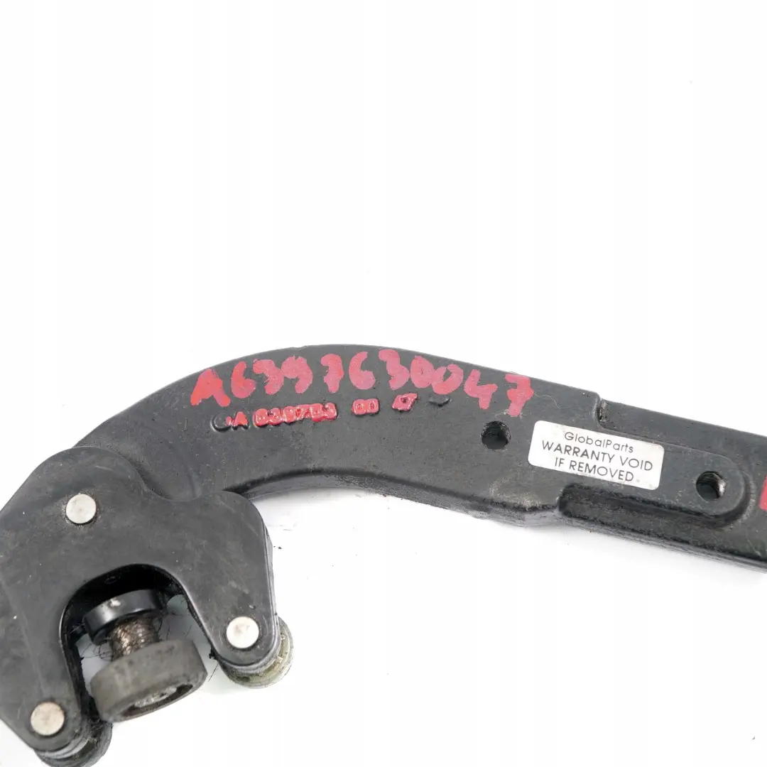  Mercedes-Benz Vito W639 Porte Coulissante a Gauche Guide a Rouleaux Roulette - SKU A6397630047 - Numéro de pièce A6397630047