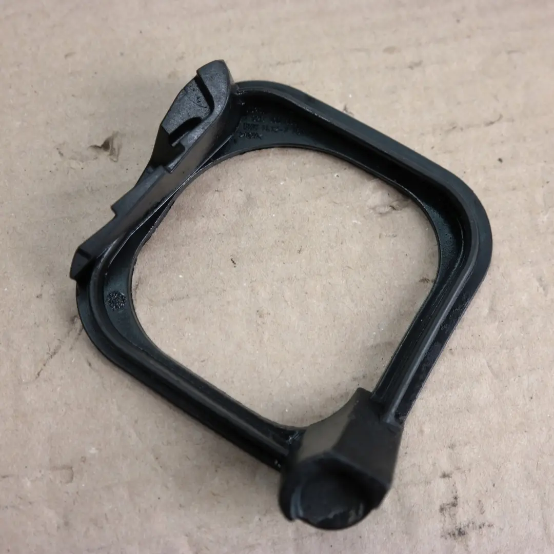 Profile-gasket engine DIESEL M47 to BMW 1 3 5 X3 SERIES E46 E60 E61 E83 E87 E90 E91 with Part number 11127787977 BMW 1 3 5 X3 SERIES E46 E60 E61 E83 E87 E90 E91 Profile-gasket engine DIESEL M47 - SKU 7787977 - Part number 11127787977