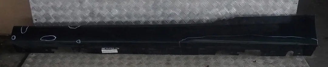 Bas de Porte Seuil A Gauche Tiefgruen Vert Metallique A43 pour BMW E92 E93 à propos du numéro de pièce 0034059 BMW E92 E93 Bas de Porte Seuil A Gauche Tiefgruen Vert Metallique A43 - SKU 0034059-TG - Numéro de pièce 0034059