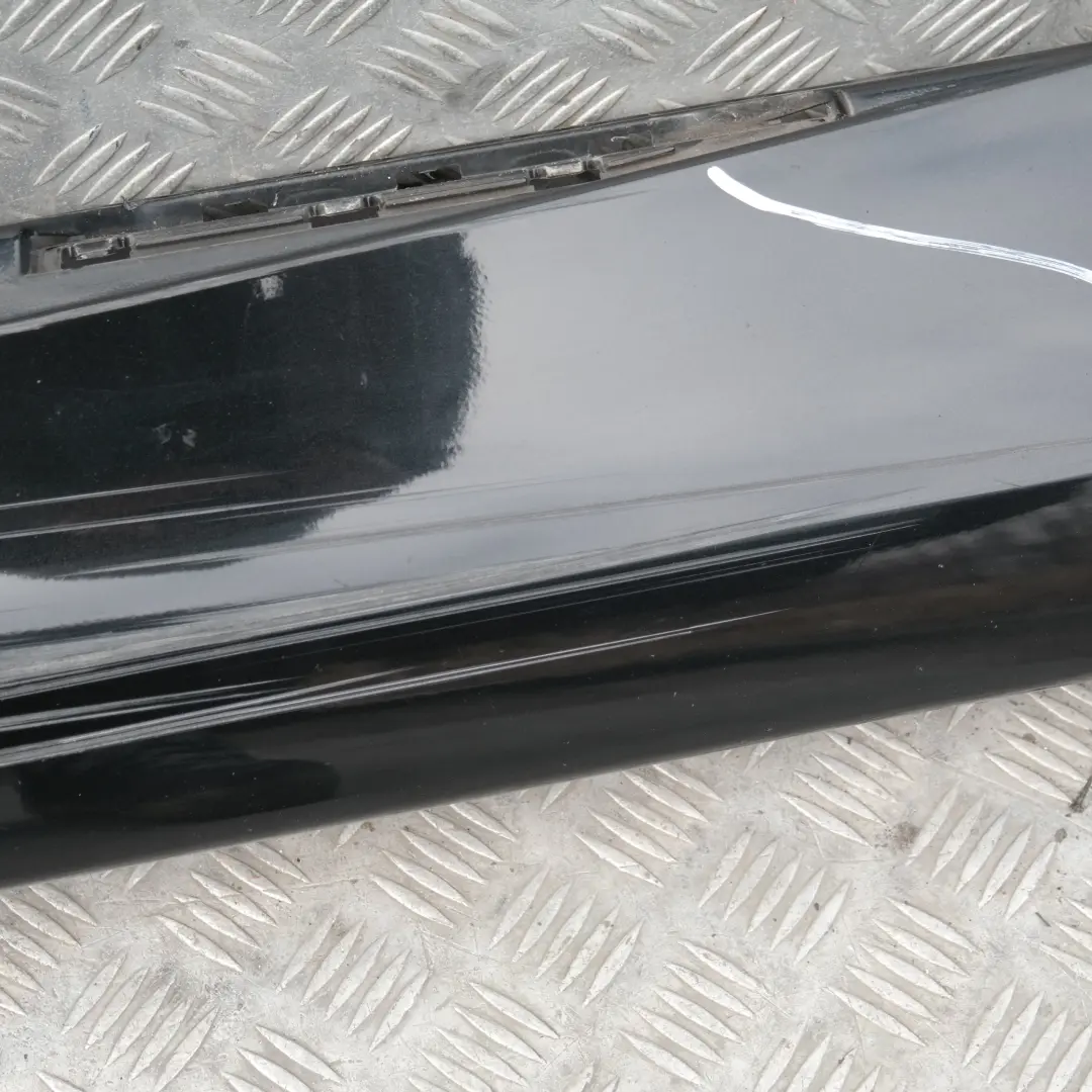 BMW E87N LCI Gonna Laterale Sill Strip Sinistra Nero Zaffiro Metallizzato - 475 - SKU 0036145-BS4 - Numero di parte 51770036145