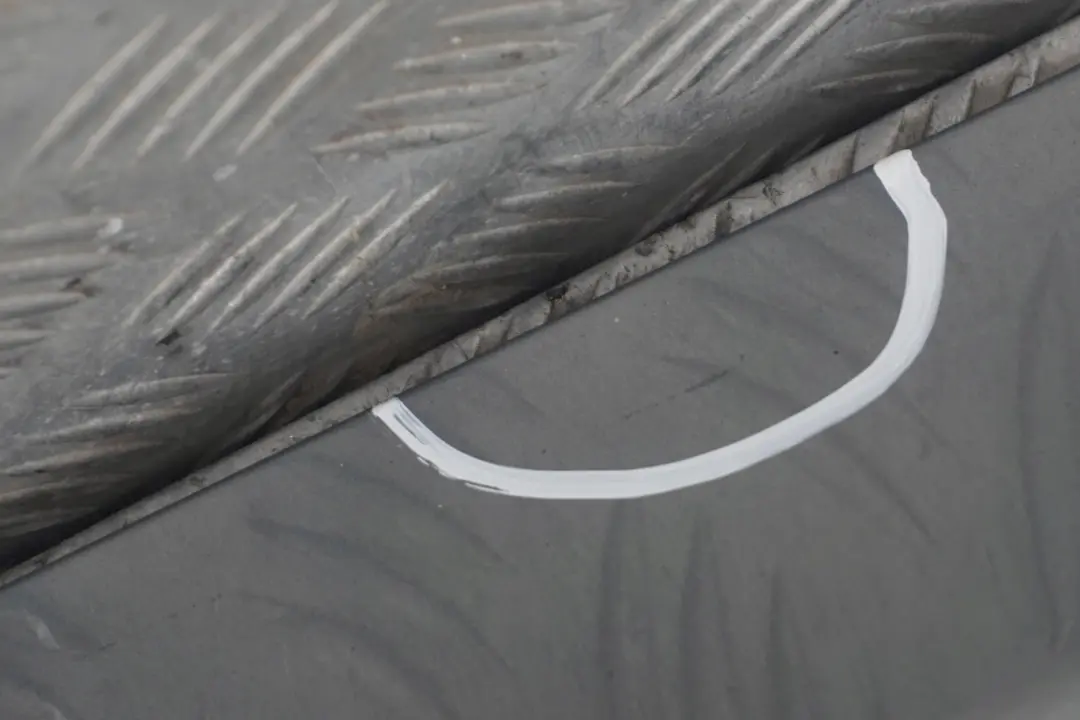 BMW 8 E90 E91 Listello Portiera Apertura Gonna SX Artico Metallizzato A34 - SKU 0032951-AM10 - Numero di parte 0032951