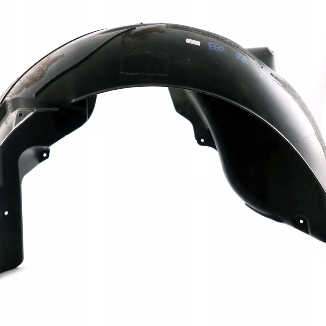 Tapa paso De rueda trasero derecho para BMW E60 E60N con número de pieza 7896624 BMW E60 E60N Tapa paso De rueda trasero derecho - SKU 7896624 - Número de pieza 7896624