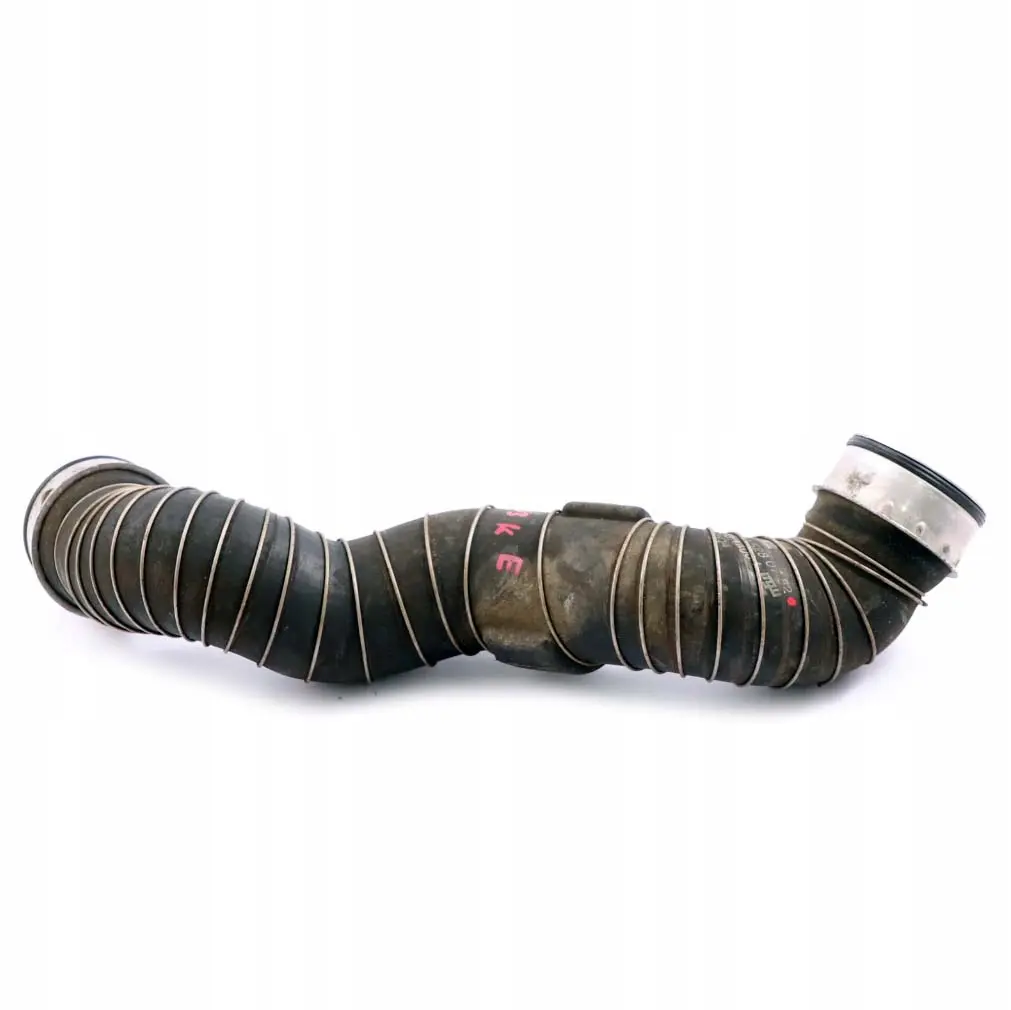 destra Turbo Intercooler Tubo flessibile per Mercedes W203 Kompressor con numero di parte A2035280782 Mercedes W203 Kompressor destra Turbo Intercooler Tubo flessibile - SKU A2035280782 - Numero di parte A2035280782
