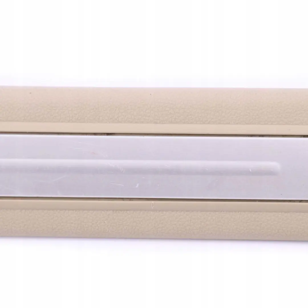 Mercedes-Benz Clase A W169 Embellecedor Entrada Puerta Delantera Izquierda Beige para con número de pieza A1696801174 Mercedes-Benz Clase A W169 Embellecedor Entrada Puerta Delantera Izquierda Beige - SKU A1696801174 - Número de pieza A1696801174
