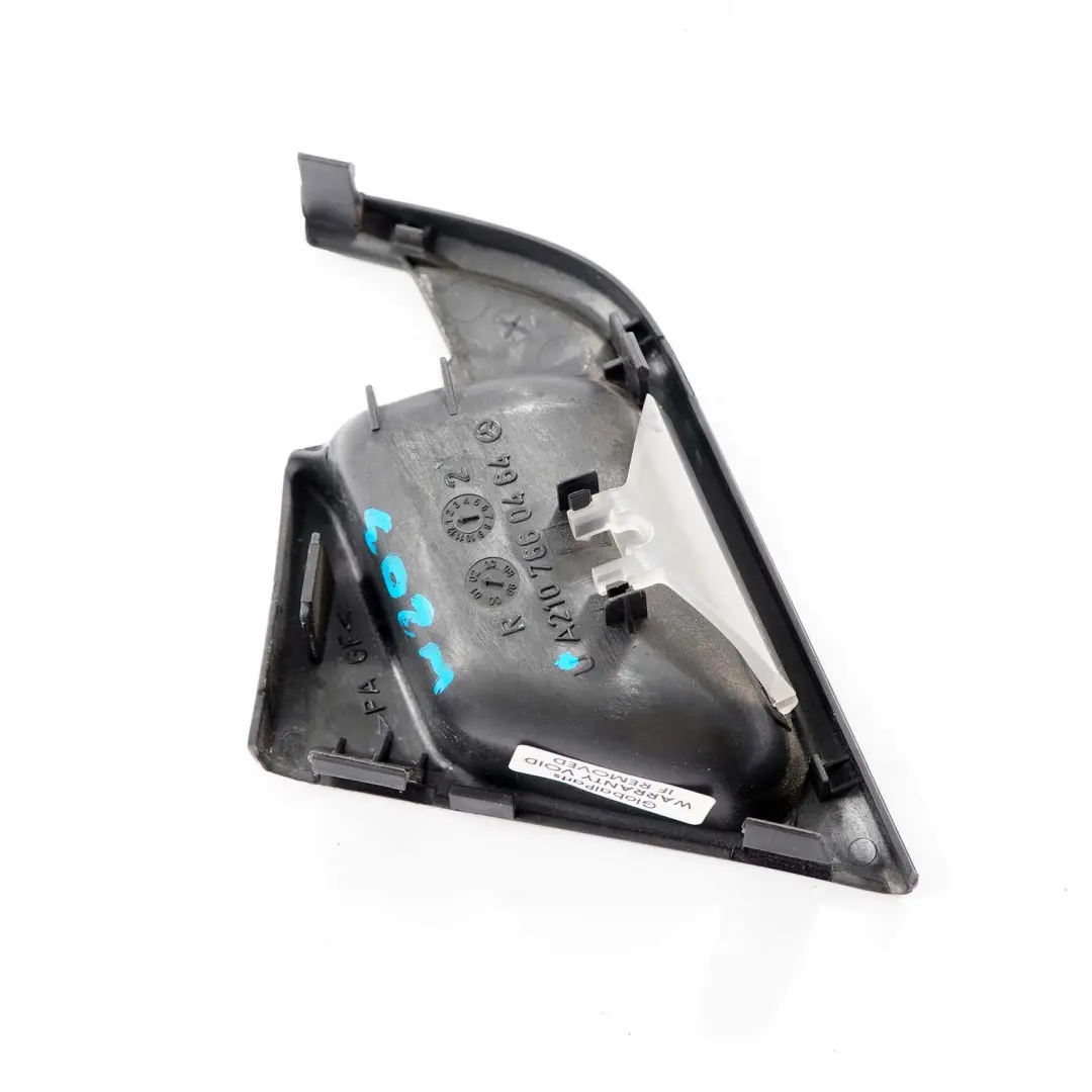 Mercedes-Benz Classe E W210 Porta Destra O/S Copertura Maniglia Trim per con numero di parte A2107660464 Mercedes-Benz Classe E W210 Porta Destra O/S Copertura Maniglia Trim - SKU A2107660464 - Numero di parte A2107660464