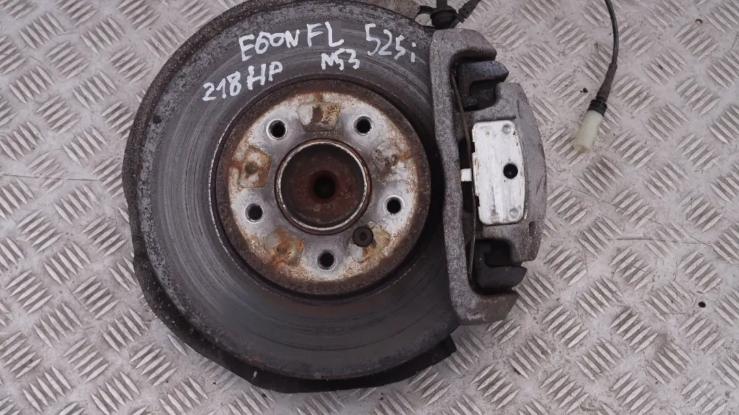 N53 Front Left N/S Spring Strut Hub Leg Brake Caliper to BMW 5 Series E60 LCI 525i with Part number 6775055 BMW 5 Series E60 LCI 525i N53 Front Left N/S Spring Strut Hub Leg Brake Caliper - SKU 6775055-2 - Part number 6775055