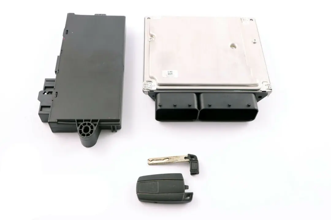 BMW E60 E87 LCI E90 120d 320d 520d N47 ECU Kit Unidad Control DDE CAS3 - SKU 7809000-3 - Número de pieza 7809000