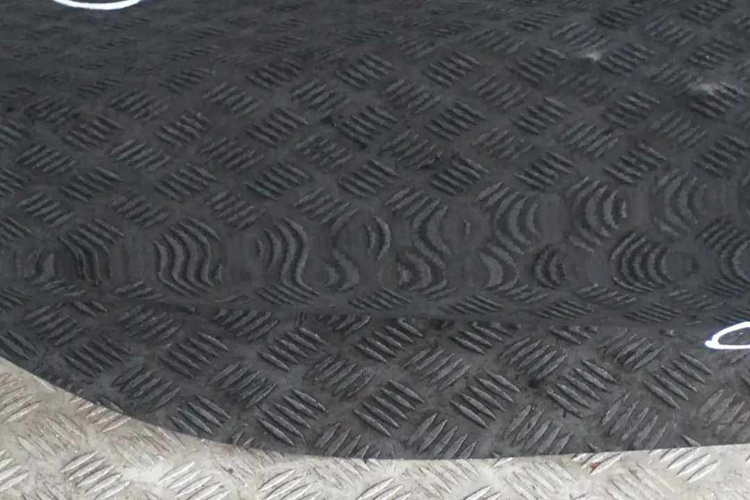 Reihe F40 Tür Vorne Rechts Schwarz 2 - 668 für BMW 1 mit Teilenummer 8737064 BMW 1 Reihe F40 Tür Vorne Rechts Schwarz 2 - 668 - SKU 8737064-SCH - Teilenummer 8737064