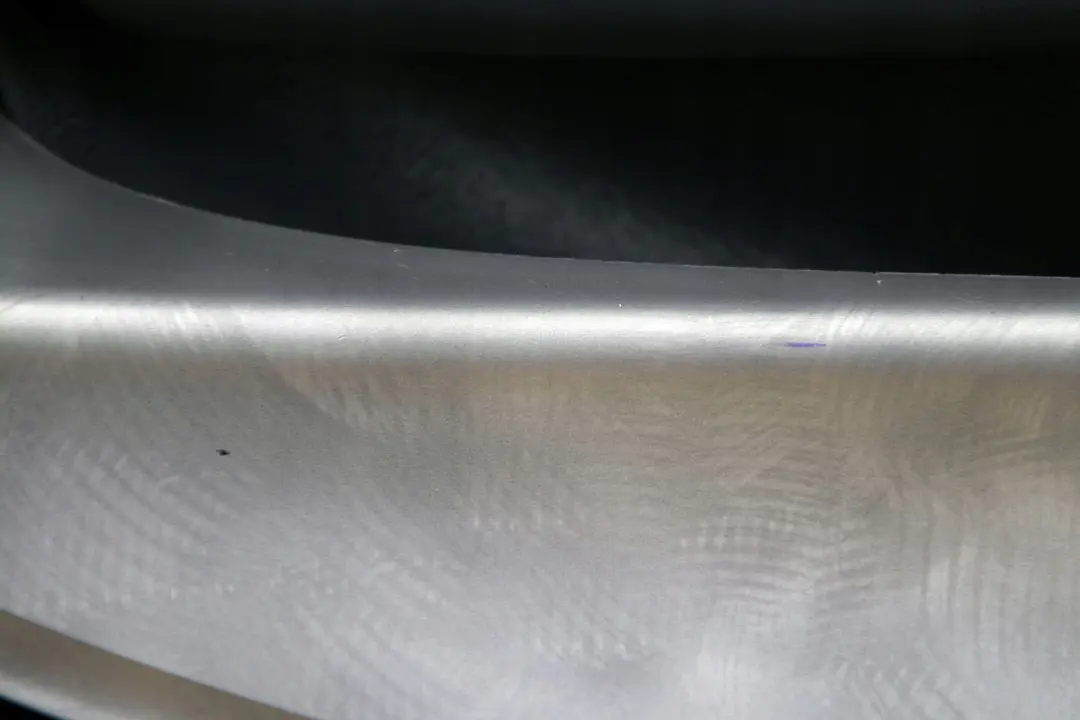 Frente Izquierda Tarjeta Puerta Trim Pantera Negro Aleacion Patina para Mini R50 R53 con número de pieza 7070627 Mini R50 R53 Frente Izquierda Tarjeta Puerta Trim Pantera Negro Aleacion Patina - SKU 7070627-2 - Número de pieza 7070627