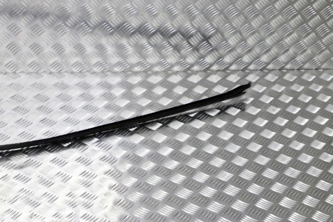 MERCEDES CLC CL203 Listwa dachu dachowa prawa - SKU A2036902062 - Numer Części A2036902062