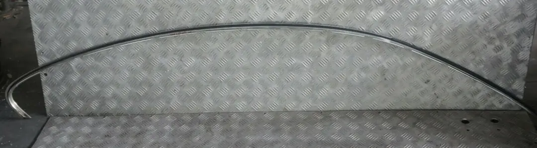 Front Left N/S Roof Frame Trim Strip Chrome to BMW 6 Series E63 with Part number 7008583 BMW 6 Series E63 Front Left N/S Roof Frame Trim Strip Chrome - SKU 7008583 - Part number 7008583