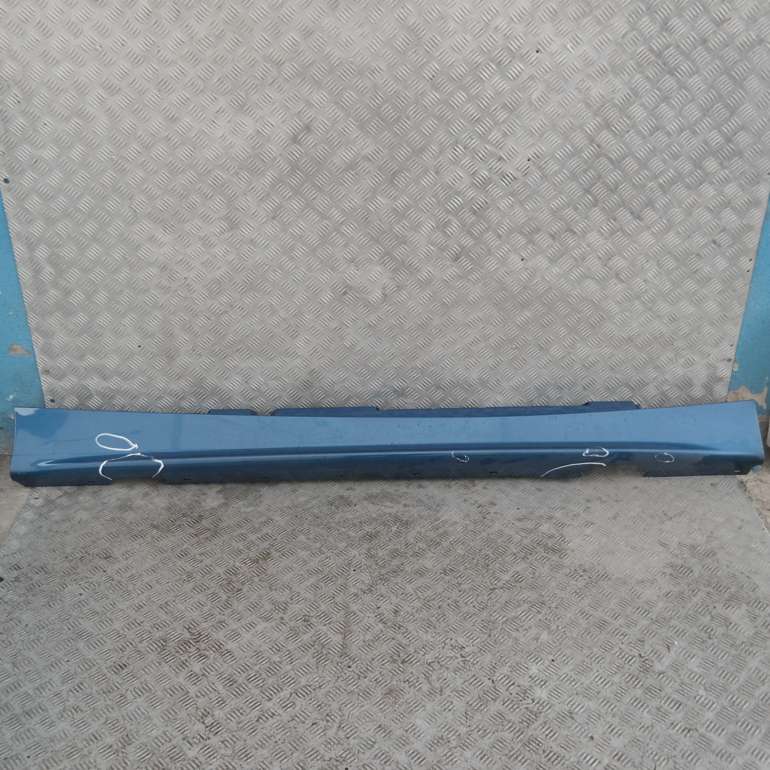 BMW 1 13 E87 Bas de Porte Couverture Seuil Droite Bleu de Sydney Bleu A19