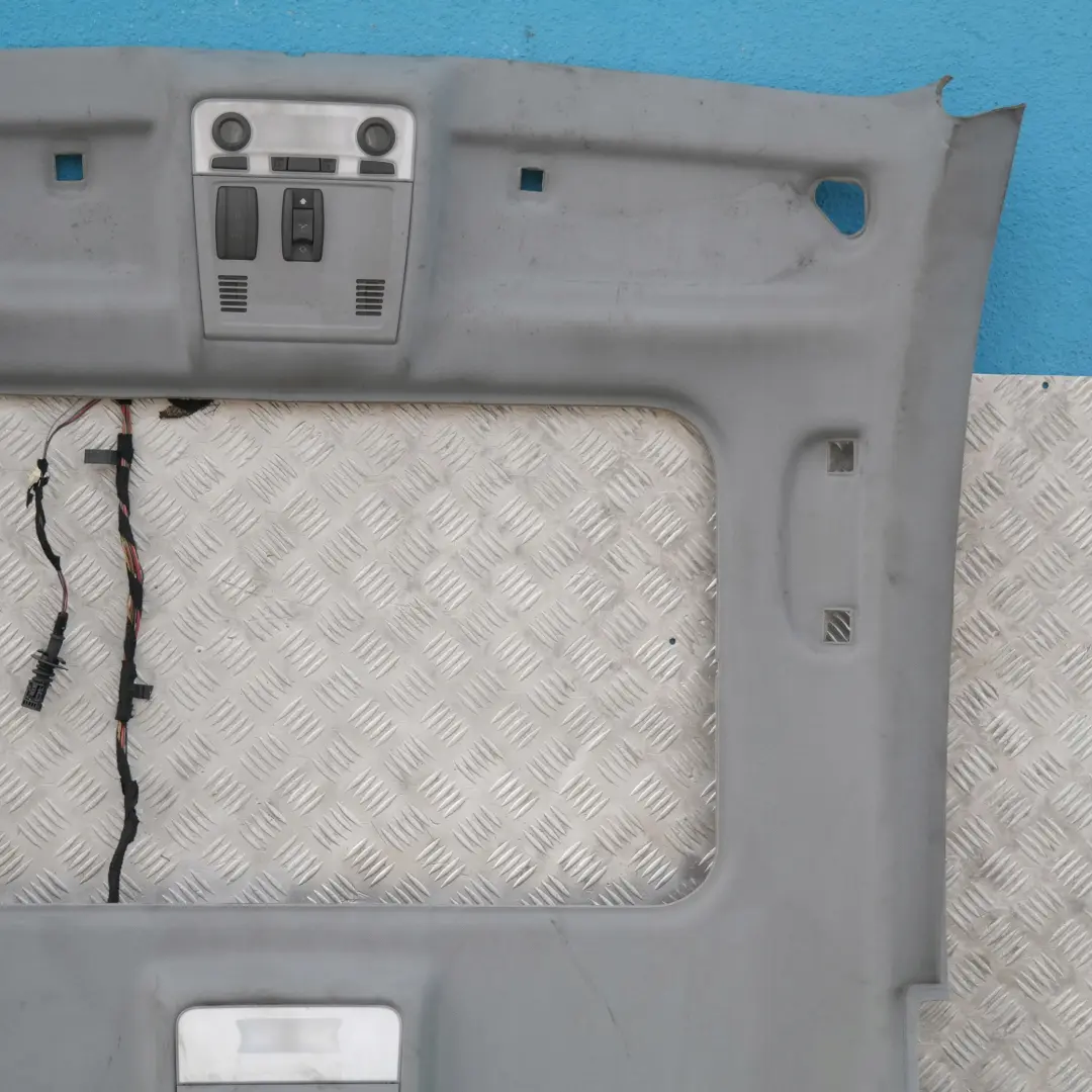 Podsufitka szara do BMW 1 E81 o numerze 51449136328 BMW 1 E81 Podsufitka szara - SKU 9136328 - Numer Części 51449136328