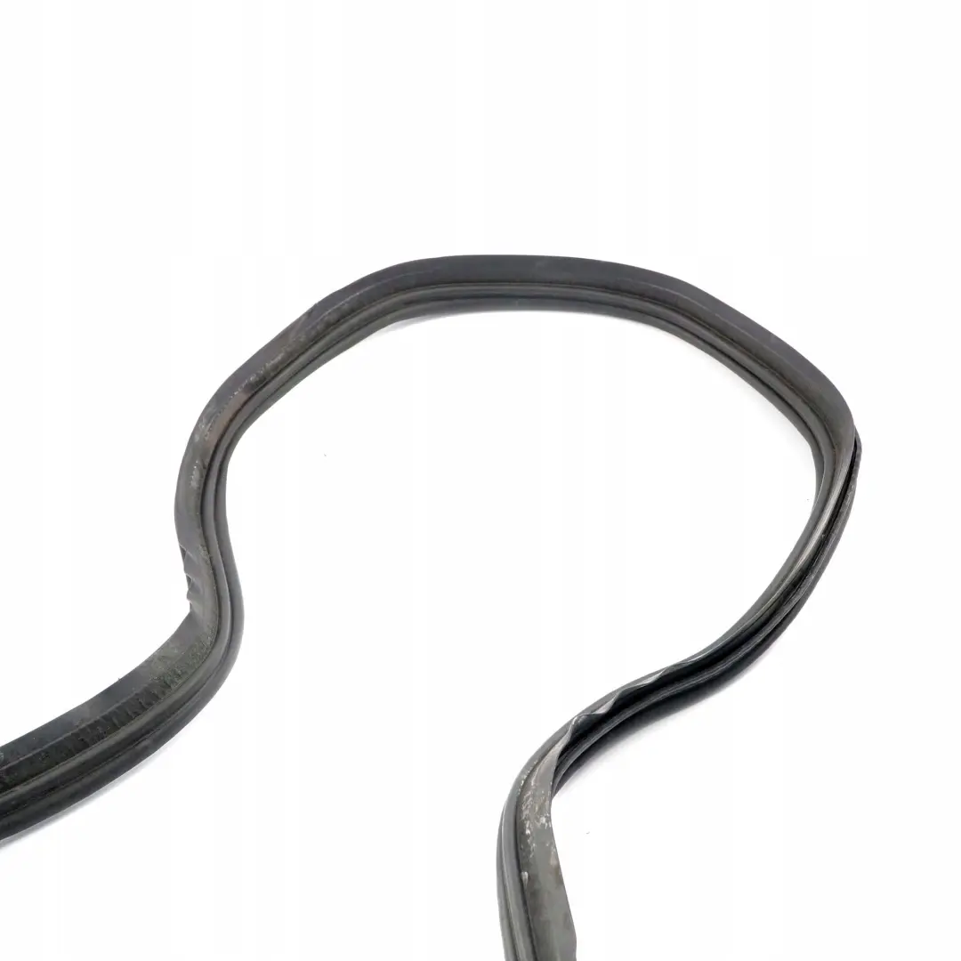 Mercedes-Benz E-Klasse W210 Motorhaube Motorraum Dichtung für mit Teilenummer A2106280098 Mercedes-Benz E-Klasse W210 Motorhaube Motorraum Dichtung - SKU A2106280098 - Teilenummer A2106280098