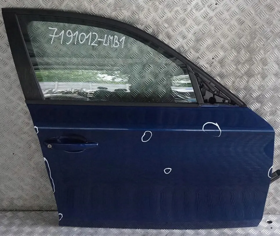 BMW E87 LCI Porta anteriore destra Le Mans Blau Metallico - 381
