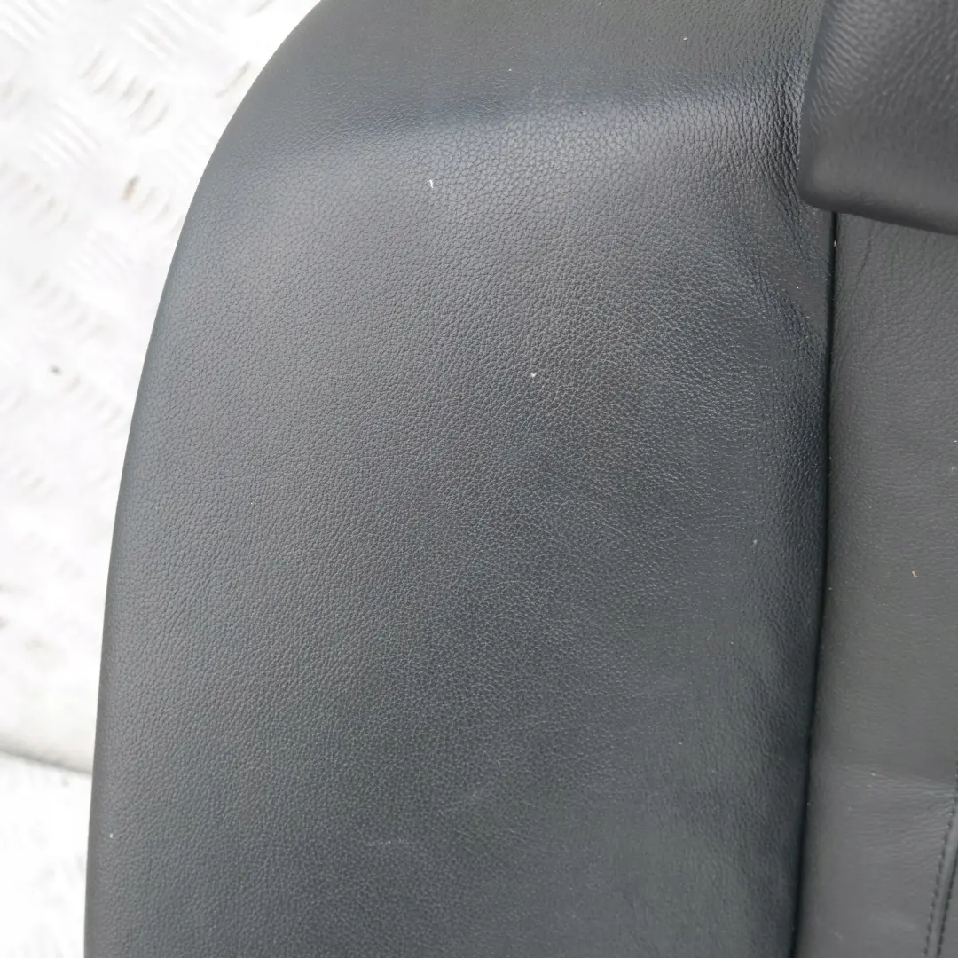 Rücksitz Rückenlehne Lehne Hinten Rechts Leder Schwarz für BMW 7 er E65 E66 E67 mit Teilenummer 7019602 BMW 7 er E65 E66 E67 Rücksitz Rückenlehne Lehne Hinten Rechts Leder Schwarz - SKU 7019602 - Teilenummer 7019602