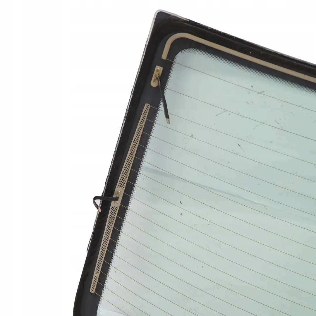 Szyba tylna tył AS2 do BMW E36 Sedan o numerze 7258175 BMW E36 Sedan Szyba tylna tył AS2 - SKU 8173661 - Numer Części 7258175