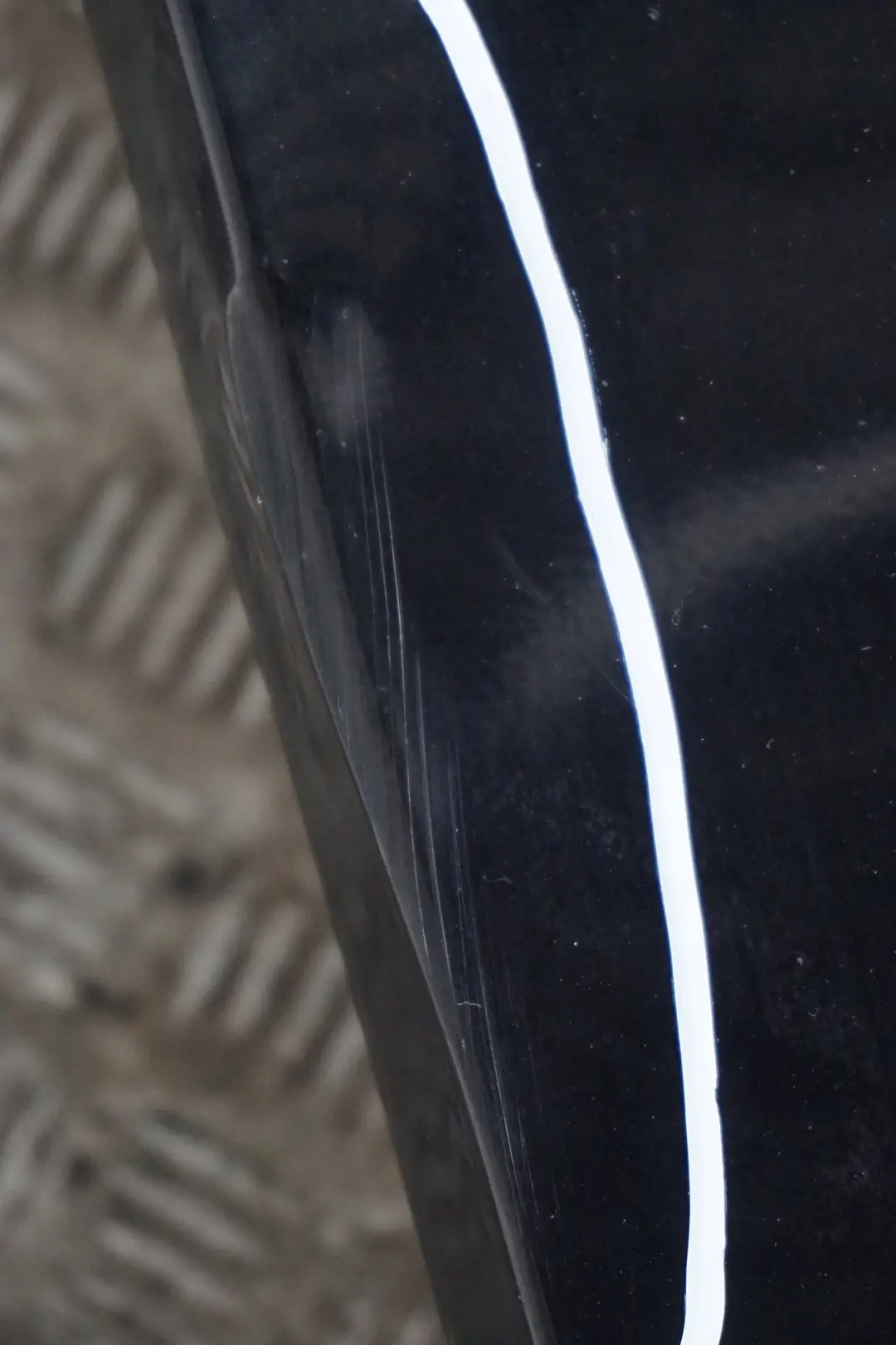 BMW E90 E91 Listello Portiera Apertura Gonna SX Nero Carbone Metallizzato - SKU 0032951-CAR3 - Numero di parte 0032951