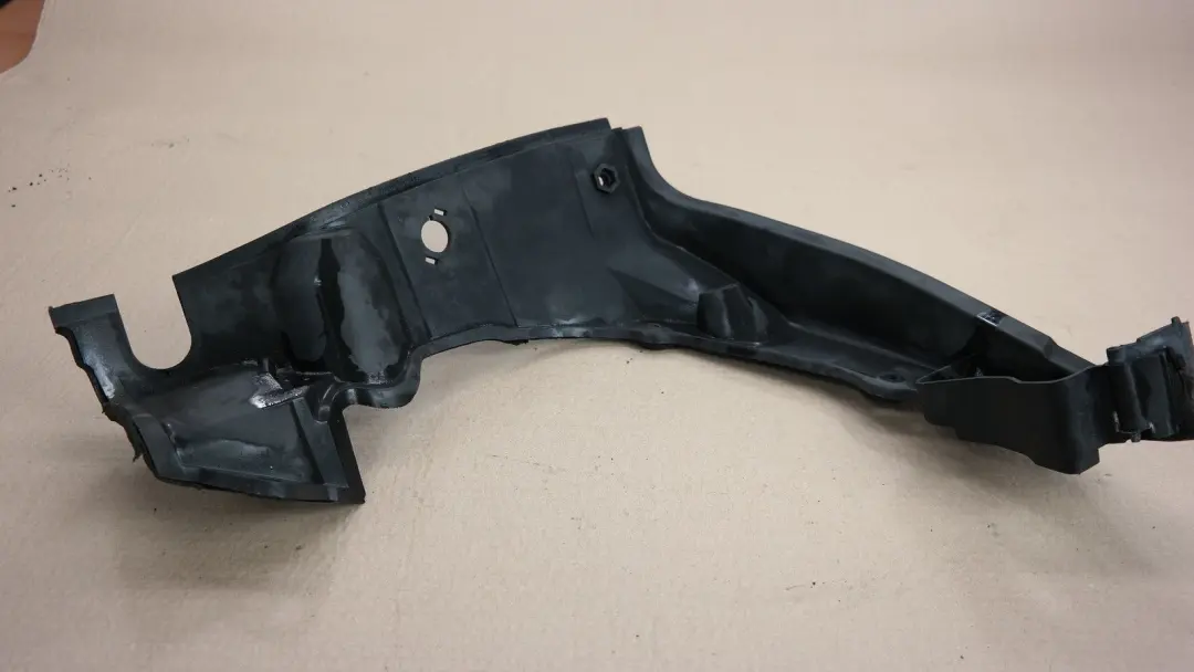 Mamparo Compartimento Motor Superior Izquierdo 5171 para BMW X5 E53 con número de pieza 51718408769 BMW X5 E53 Mamparo Compartimento Motor Superior Izquierdo 5171 - SKU 8408769 - Número de pieza 51718408769