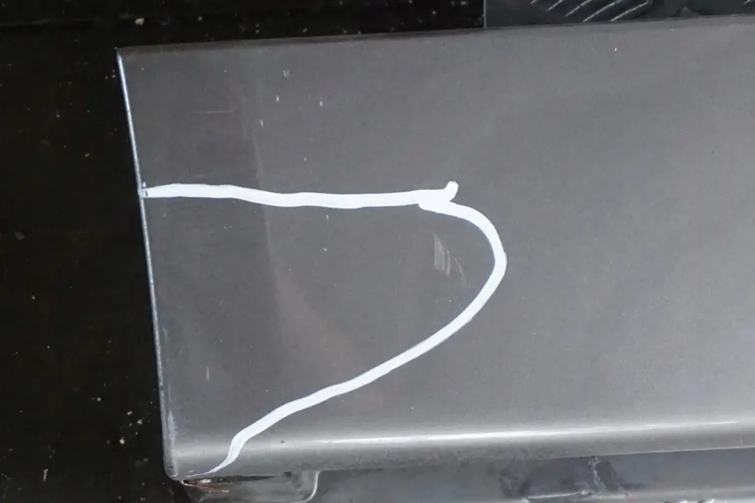 BMW E65 Listello Portiera Apertura Gonna SX Grigio Argento Grigio - 472 - SKU 0140037-STG - Numero di parte 0140037