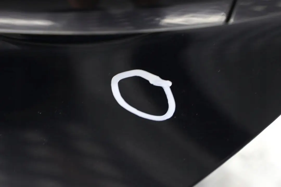 Puerta Trasera Izquierda Carbonschwarz Carbono Negro Metálico 416 para BMW E90 con número de pieza 7203647 BMW E90 Puerta Trasera Izquierda Carbonschwarz Carbono Negro Metálico 416 - SKU 7203647-CAR3 - Número de pieza 7203647