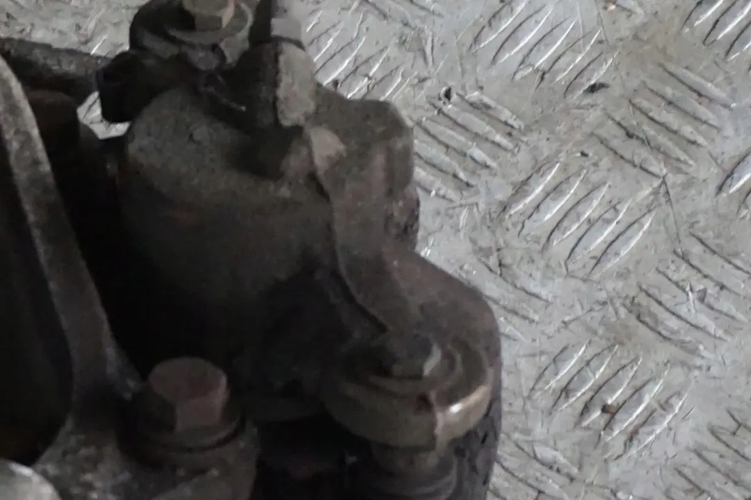 M47N2 Set Molla Sospensioni Cuscinetto Perno Anteriore Destro per BMW E87 118d con numero di parte 6786020 BMW E87 118d M47N2 Set Molla Sospensioni Cuscinetto Perno Anteriore Destro - SKU 6786020-1 - Numero di parte 6786020