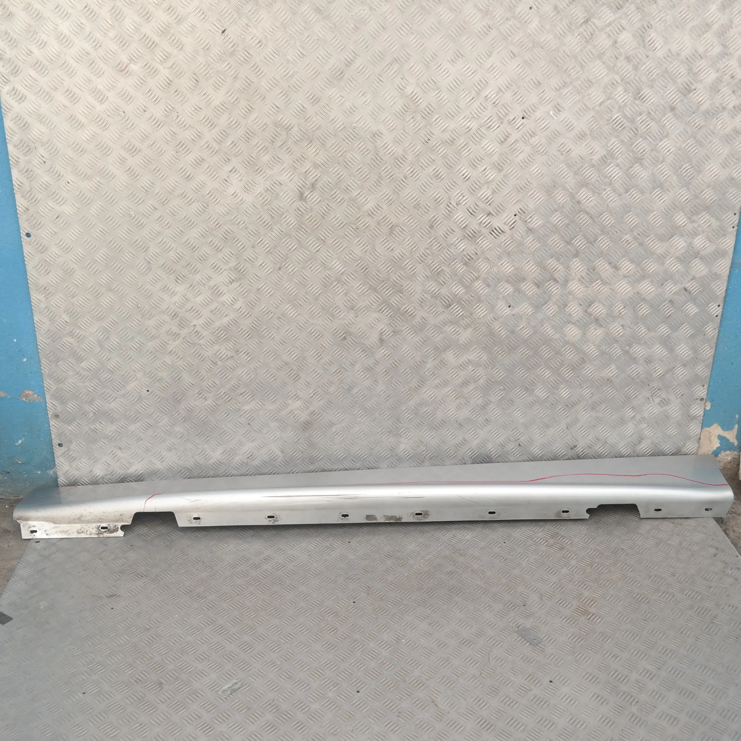 BMW E87 Bas de Porte Couverture Seuil A Gauche Argent Titane Sliber Metal