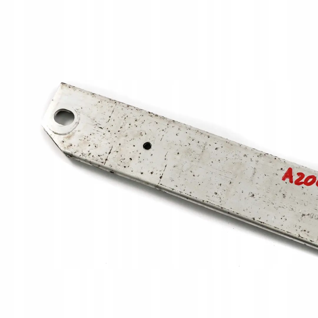 W207 Supporto supporto puntone irrigidimento scarico per Mercedes C E W204 con numero di parte A2046190425 Mercedes C E W204 W207 Supporto supporto puntone irrigidimento scarico - SKU A2046190425 - Numero di parte A2046190425