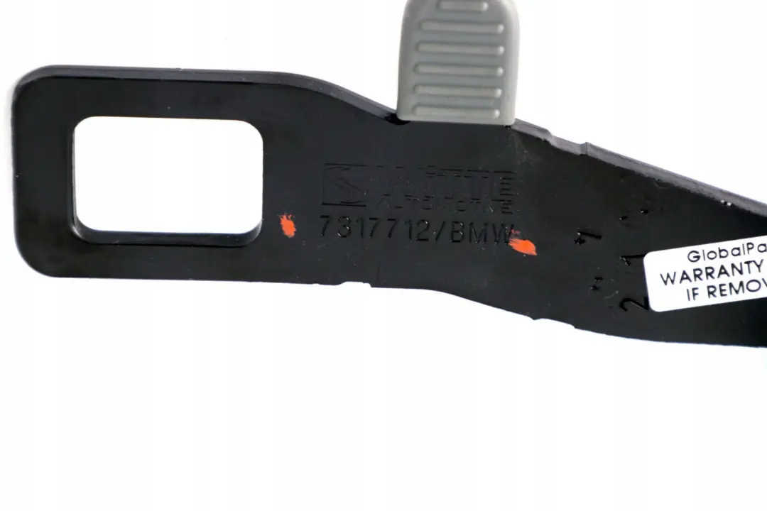 asiento trasero derecho O / Striker ajustable Catch para Mini Cooper F55 F56 con número de pieza 7317712 Mini Cooper F55 F56 asiento trasero derecho O / Striker ajustable Catch - SKU 7317712 - Número de pieza 7317712
