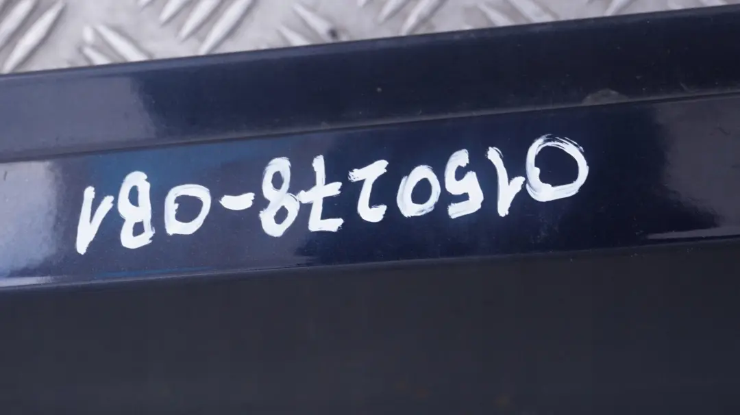 Puerta Sill Side Cover Faldon Derecho Orientblau Azul 317 para BMW E60 E61 1 con número de pieza 150278 BMW E60 E61 1 Puerta Sill Side Cover Faldon Derecho Orientblau Azul 317 - SKU 0150278-OB1 - Número de pieza 150278