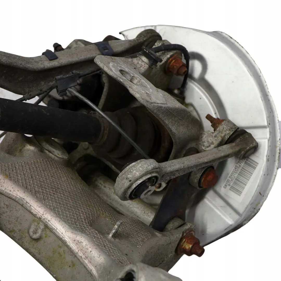 N52 Zwrotnica wahacz lewy tył 177HP do BMW E61 523i o numerze 6770923 BMW E61 523i N52 Zwrotnica wahacz lewy tył 177HP - SKU 6770923-7 - Numer Części 6770923