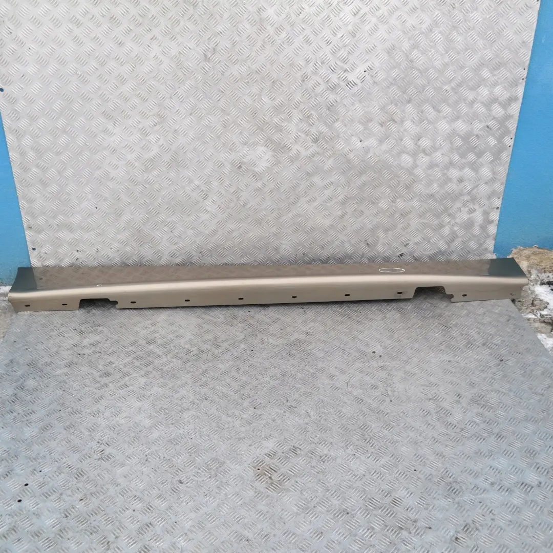 Bas de Porte Couverture Seuil Droite Sonora Metallique A23 pour BMW 1 E87 à propos du numéro de pièce 51770032948 BMW 1 E87 Bas de Porte Couverture Seuil Droite Sonora Metallique A23 - SKU 0032948-SON - Numéro de pièce 51770032948