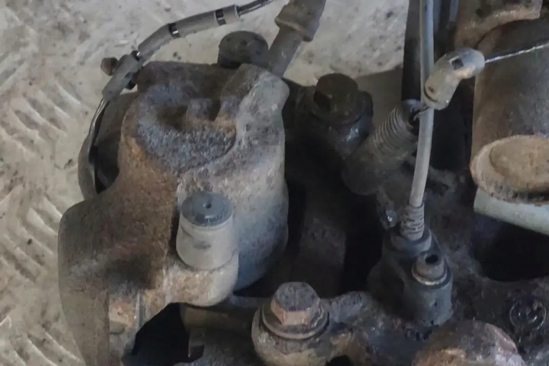 M54 192PS Sport Federbein Stossdämpfer Bremssattel Vorn Links für BMW 3 E46 325i mit Teilenummer 1096855 BMW 3 E46 325i M54 192PS Sport Federbein Stossdämpfer Bremssattel Vorn Links - SKU 1096855 - Teilenummer 1096855