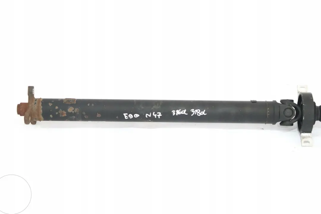 Albero Schaltgetriebel = 1553MM 316d 318d N47 per BMW E90 E91 con numero di parte 26107575332 BMW E90 E91 Albero Schaltgetriebel = 1553MM 316d 318d N47 - SKU 7575332 - Numero di parte 26107575332