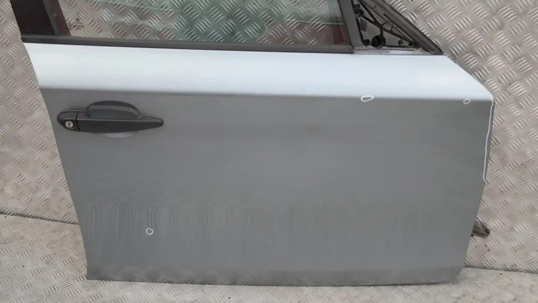 BMW E87 LCI Porte avant Droite Quartzbleu Bleu Metallise - SKU 7191012-QB7 - Numéro de pièce 41517191012