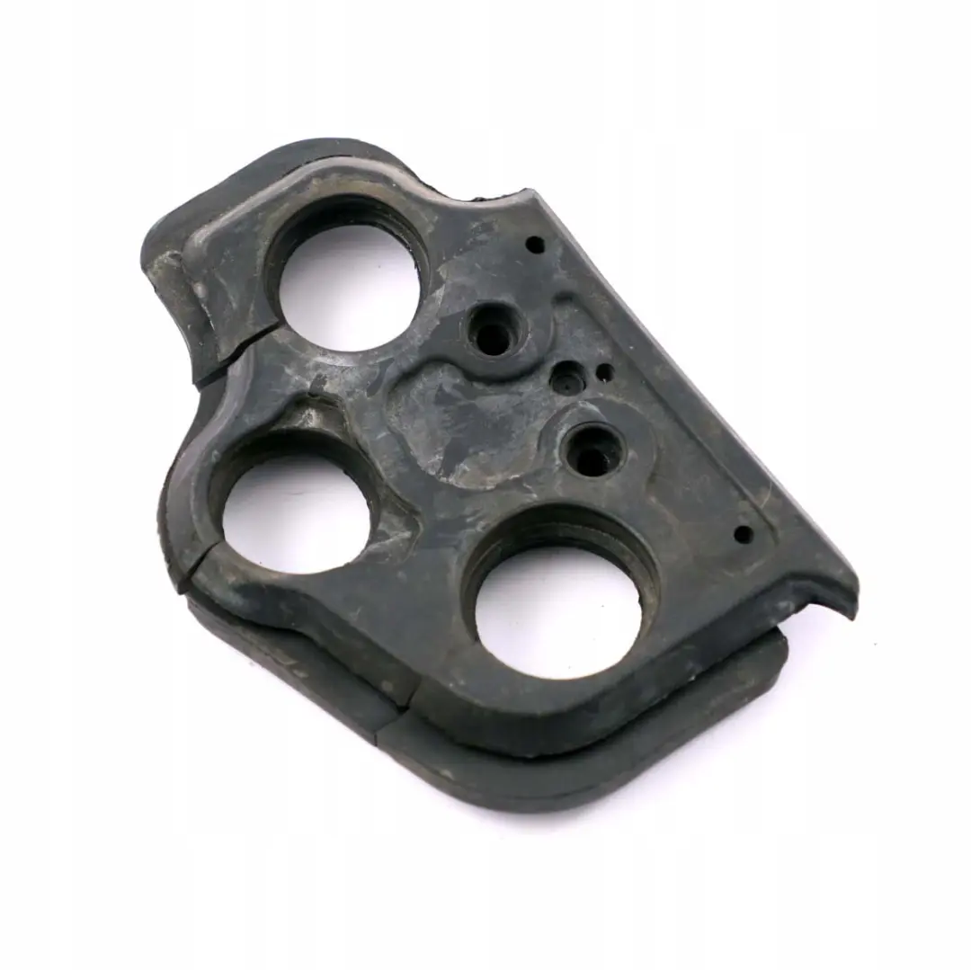 BMW 5 6 E60 E61 E63 E64 Seal Grommet Trim Air Conditioning Water Pump - SKU 6915171 - Part number 6915171
