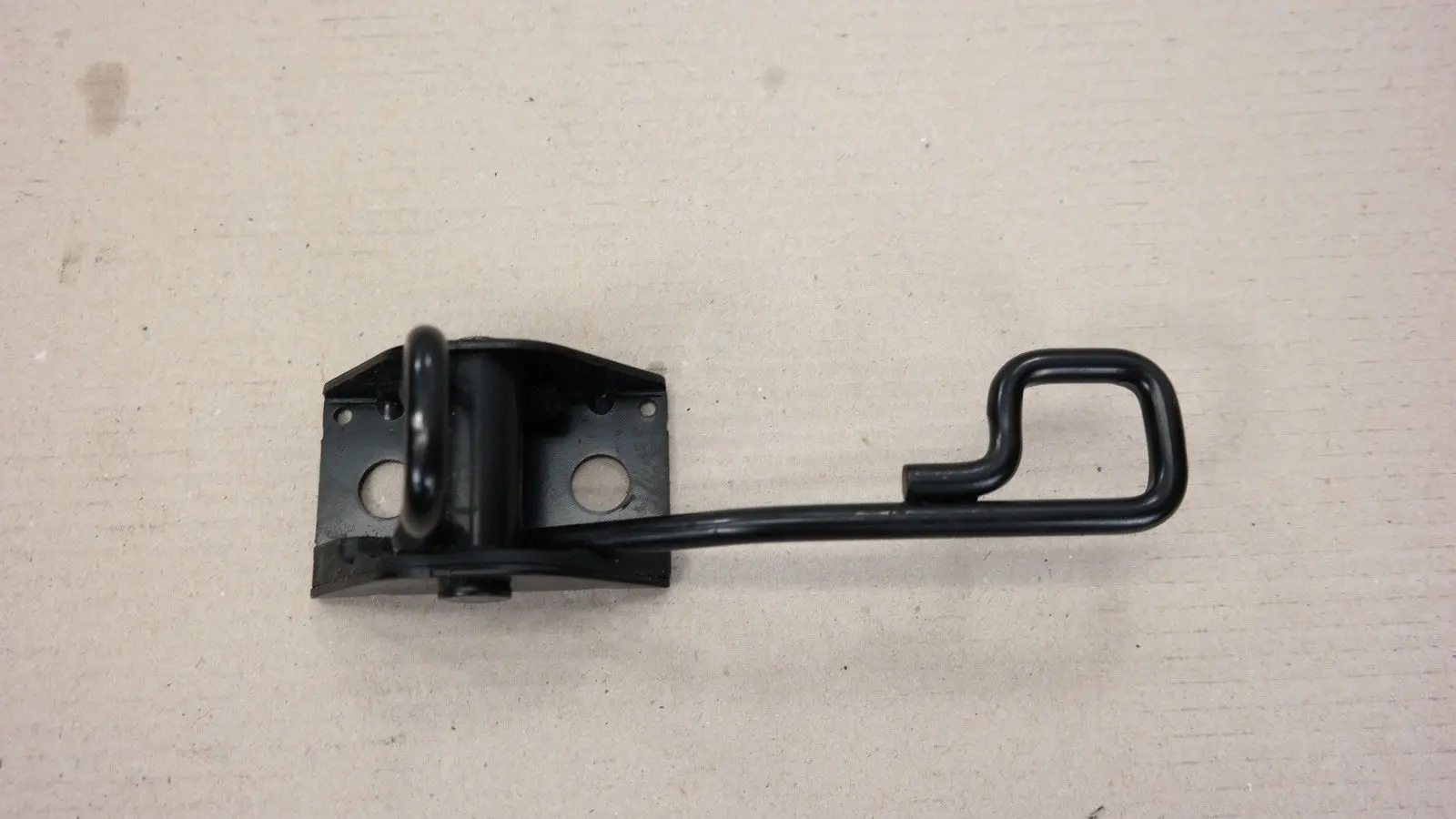 Mini Cooper R55 R56 Lado Derecho Asiento Trasero Striker Ajustable Catch 2751366