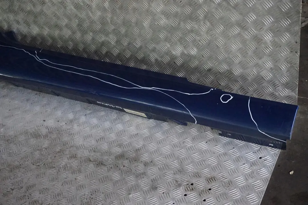 BMW E92 E93 Listello Portiera Destra Montegoblau Montego Blu - A51 - SKU 0034058-MTB - Numero di parte 0034058
