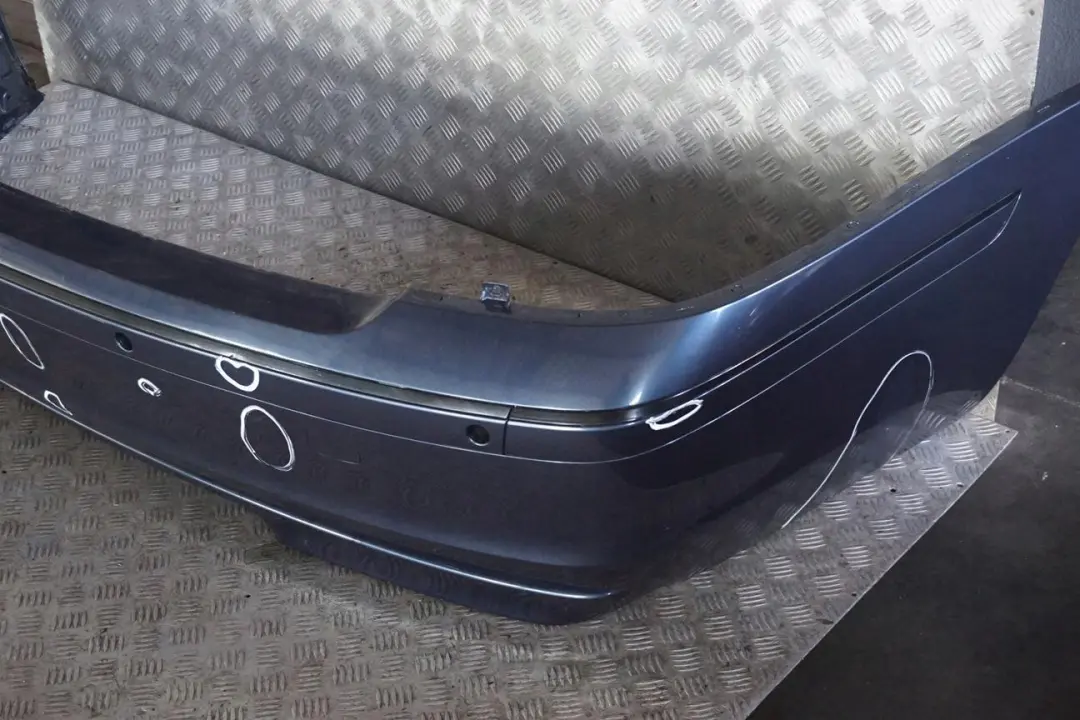 Bumper Panel Toledoblau Toledo Blue - 482 to BMW 7 Series E65 E66 E67 Rear with Part number 0399100 BMW 7 Series E65 E66 E67 Rear Bumper Panel Toledoblau Toledo Blue - 482 - SKU 0399100-TDB - Part number 0399100